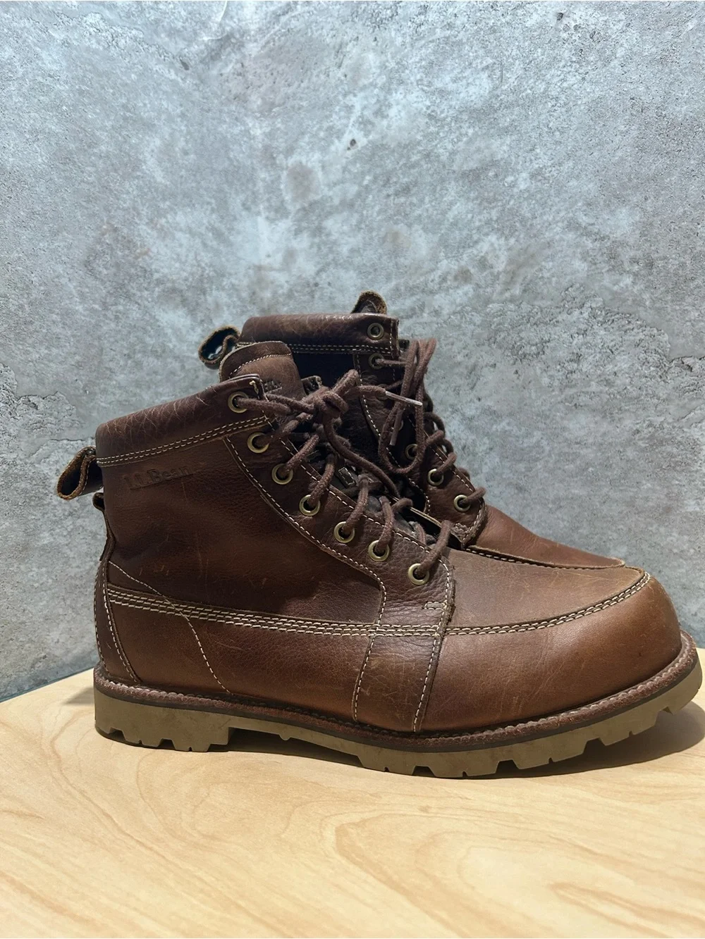 L.L. Bean East Point brown moc-toe waterproof boot men’s size 9.5